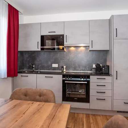 Appartementhaus Aurum - Summercard Included Apartment Zell am See