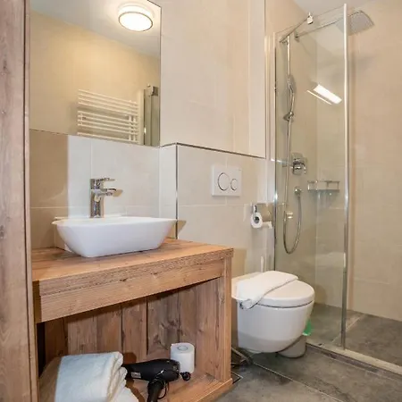 Appartementhaus Aurum - Summercard Included Apartman Zell am See