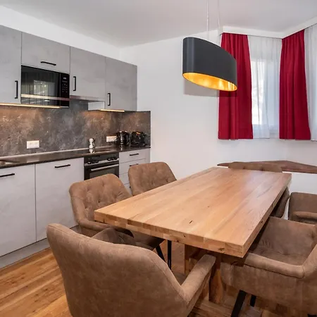 Appartementhaus Aurum - Summercard Included Apartment Zell am See