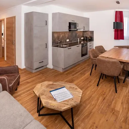 Appartementhaus Aurum - Summercard Included * Zell am See